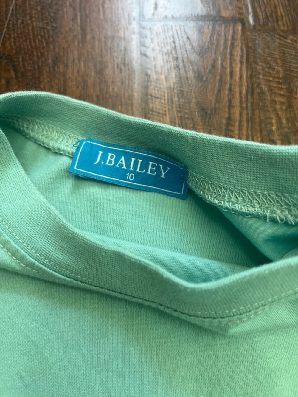J. Bailey Aqua Long Sleeve Tee with Fish Graphic - Picture 7 of 8